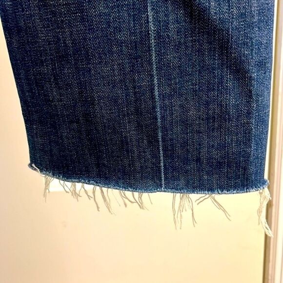 7 for all of Mankind Distressed and Frayed Boycut Button Fly Jeans- Size 27 - Picture 9 of 16